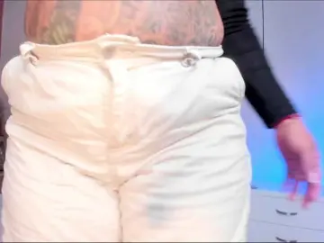 HannaWellss  live sex cam