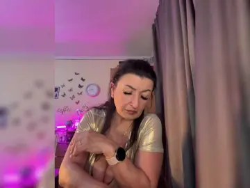 Hotangel75  live sex cam