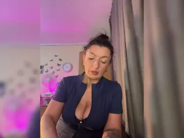 Hotangel75  live sex cam