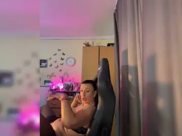 Hotangel75  live sex cam