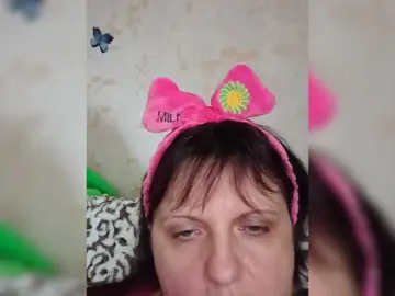 JudiJ  live sex cam