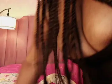 KiaraDiaz  live sex cam