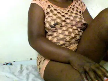 Sexxyblacky  live sex cam