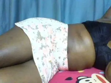 Sexxyblacky  live sex cam