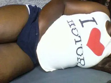 Sexxyblacky  live sex cam