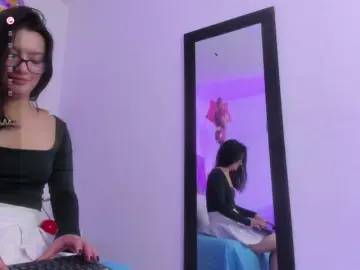 Skay-wish  live sex cam