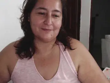 VioletBruces  live sex cam