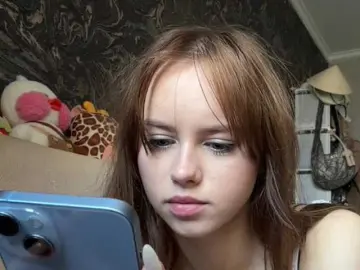 Babytuffy  live sex cam