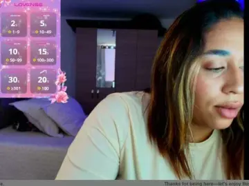 Mia03cuper  live sex cam