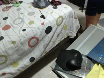 Paloma12  live sex cam