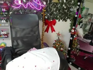 DestinyHills  live sex cam