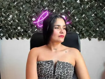 DestinyHills  live sex cam