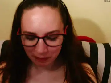 EmilyHot  live sex cam