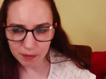EmilyHot  live sex cam