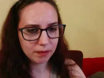 EmilyHot  live sex cam