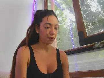 Layla-Noor  live sex cam