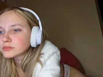 MilagroKailey  live sex cam