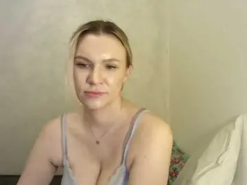 SadieCute  live sex cam