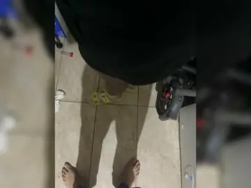 SweetDreamzz212  live sex cam