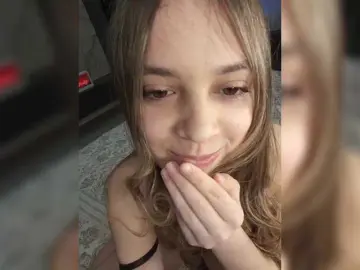 Murmishka  live sex cam