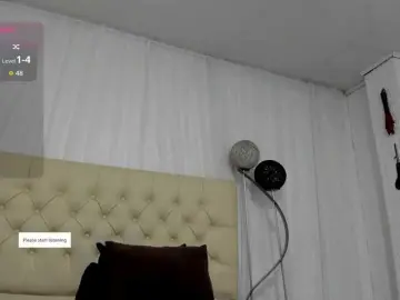 Sarah-temptation  live sex cam