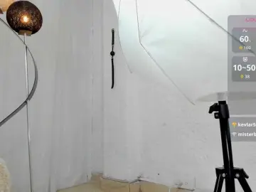 Sarah-temptation  live sex cam