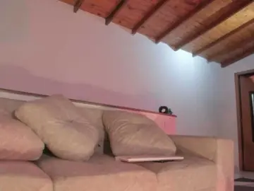 Thecurvygirl  live sex cam