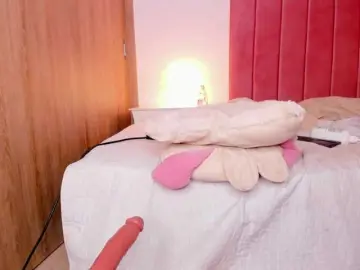 CristalHart  live sex cam