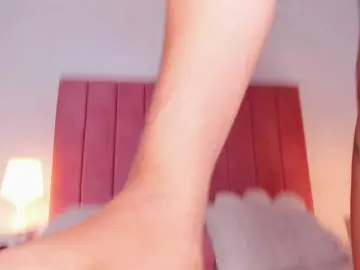 CristalHart  live sex cam