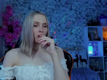 GinaGinaLove  live sex cam