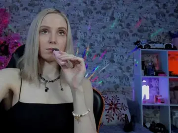 GinaGinaLove  live sex cam