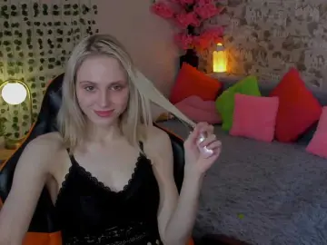 GinaGinaLove  live sex cam
