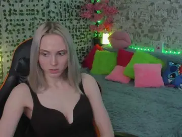 GinaGinaLove  live sex cam