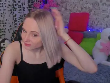 GinaGinaLove  live sex cam