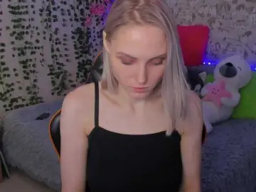 GinaGinaLove  live sex cam