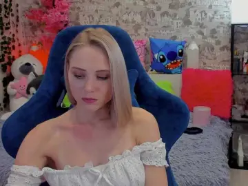 GinaGinaLove  live sex cam