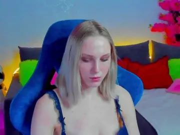 GinaGinaLove  live sex cam