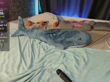KIKIKrash  live sex cam
