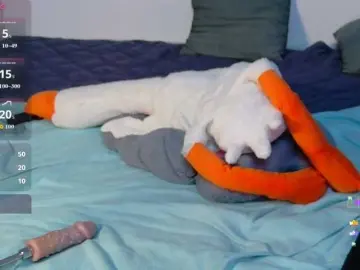 KIKIKrash  live sex cam