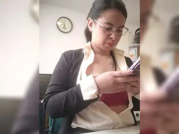 Paolitha25  live sex cam