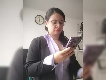 Paolitha25  live sex cam