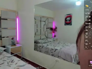 Alma-alvares  live sex cam