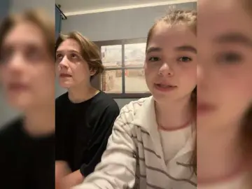Zefirrr666  live sex cam