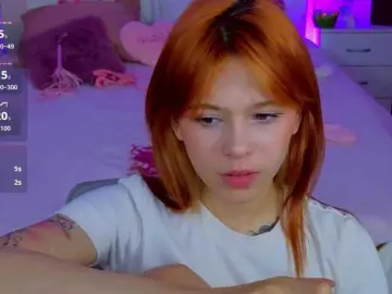 CoralineJones  live sex cam