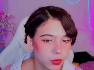 CoralineJones  live sex cam