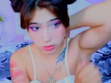 CoralineJones  live sex cam