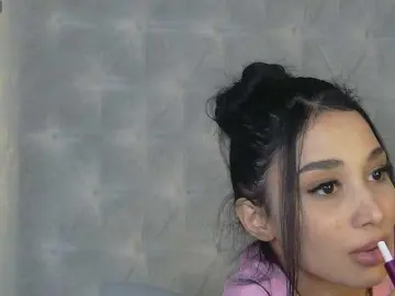 DemmiLove  live sex cam