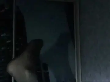 DiaFoxi  live sex cam