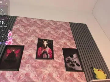 LaxiViolet  live sex cam