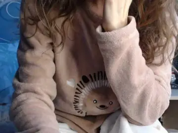 LilianaL  live sex cam